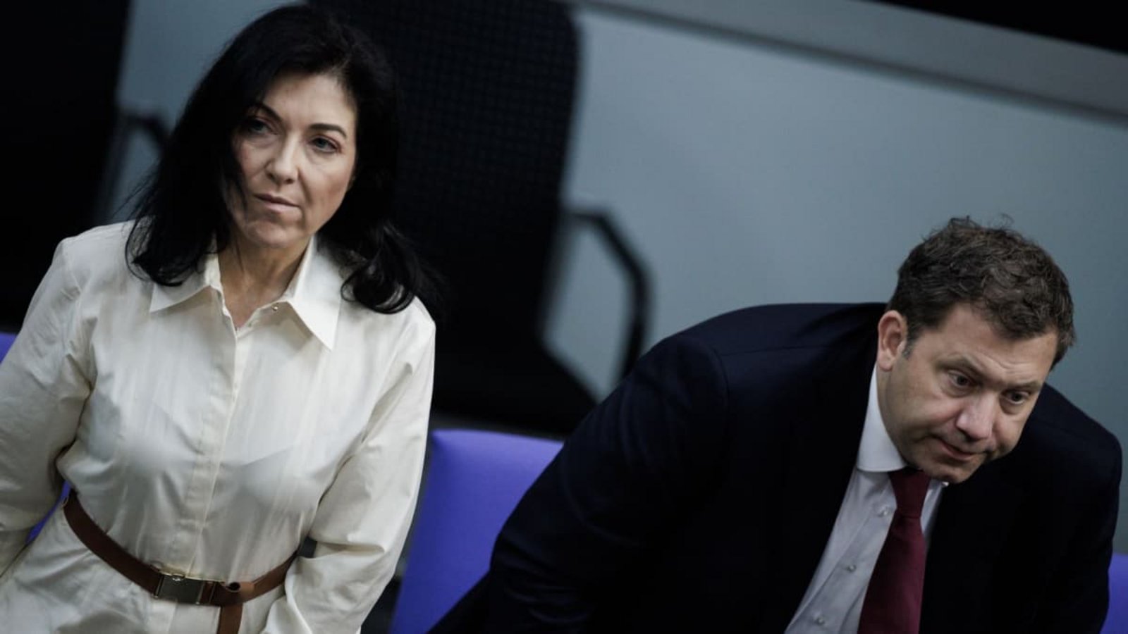 Im Streit: Das Haus von Katherina Reiche (CDU, l), Bundesministerin für Wirtschaft und Energie, hat den Entwurf für die Einkommensteuerreform von Finanzminister Lars Klingbeil (SPD) deutlich kritisiert.Carsten Koall/dpa Im Streit: Das Haus von Katherina Reiche (CDU, l), Bundesministerin für Wirtschaft und Energie, hat den Entwurf für die Einkommensteuerreform von Finanzminister Lars Klingbeil (SPD) deutlich kritisiert.Carsten Koall/dpa