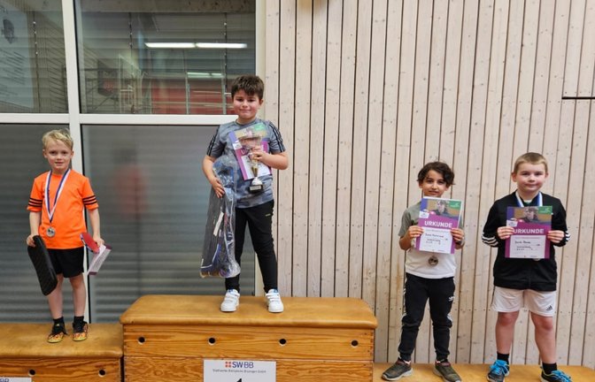 Tischtennis, Jugendsport, Mini-Meisterschaft 2024, Bietigheim-Bissingen, V.l.n.r. Lionel Bernhard, Mattia Papiccio, Younes Mahmoud und Jannik Boese, Foto: privat  