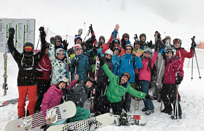 Die Mitglieder des Sersheimer Turnvereins im Schneevergnügen.  Foto: p