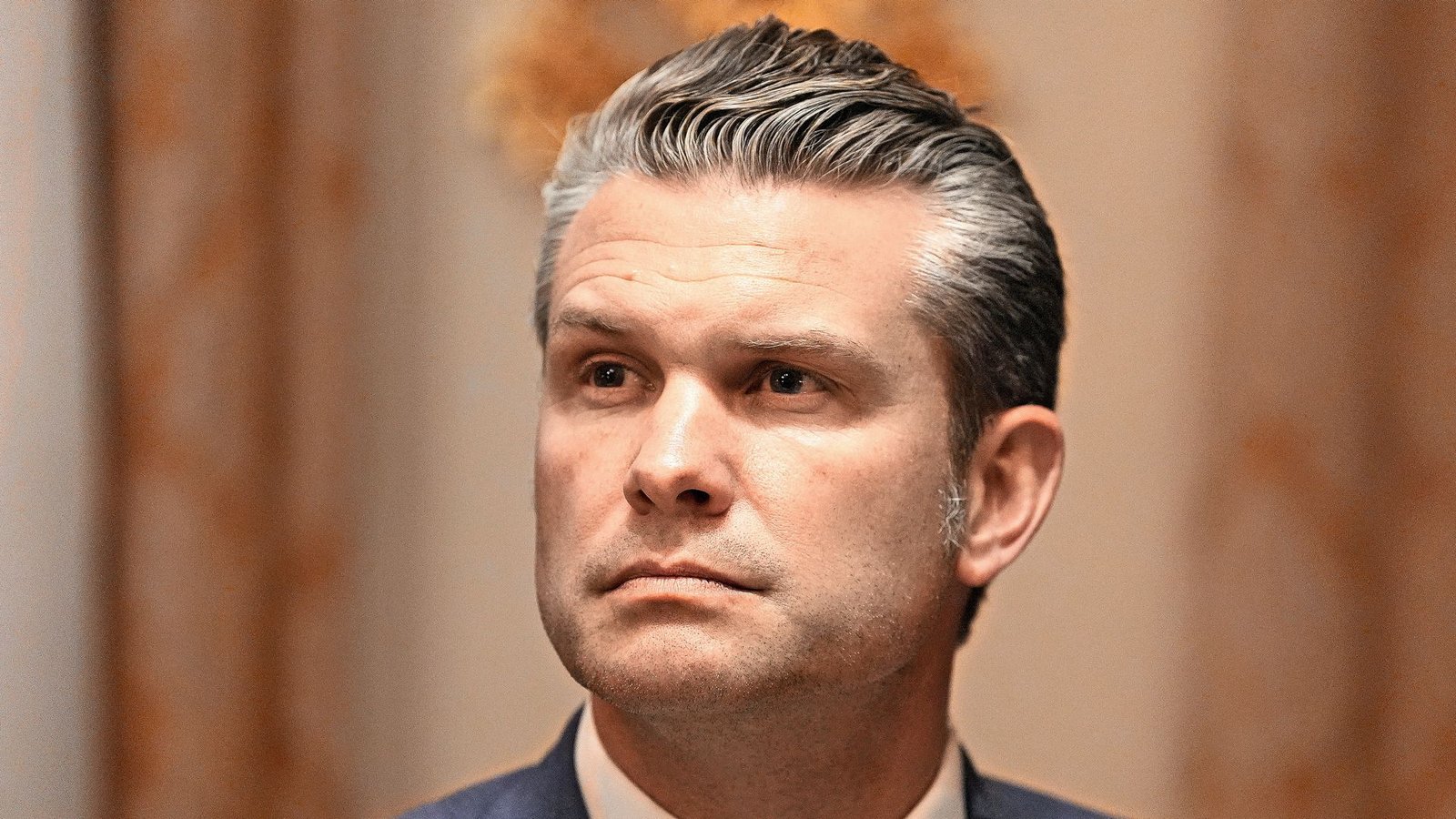Nennt sich Kriegsminister: Pete Hegseth – Trumps Mann fürs GrobeFoto: AP/dpa/Alex Brandon Nennt sich Kriegsminister: Pete Hegseth – Trumps Mann fürs GrobeFoto: AP/dpa/Alex Brandon