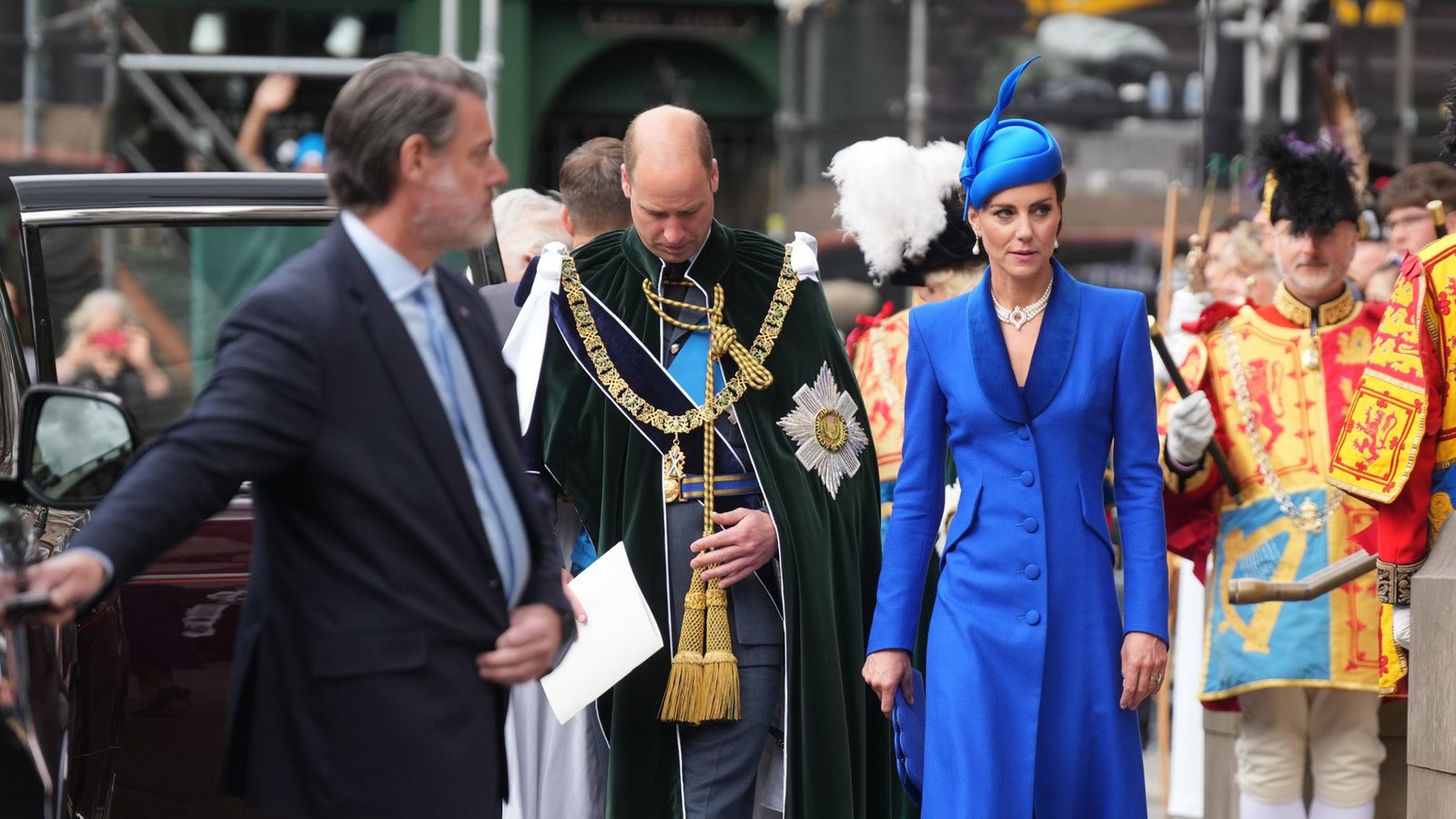 2023: William (l), Prinz von Wales und Kate, Prinzessin von Wales, verlassen St. Giles Cathedral nach dem nationalen Dankes- und Widmungsgottesdienst für König Charles III. und Königin Camilla. Zwei Monate nach der feierlichen Krönung von König Charles III. findet in Schottland eine eigene Veranstaltung zur Krönung des neuen Monarchen statt.Foto: picture alliance/dpa/PA Wire | Danny Lawson