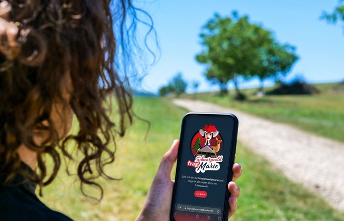 Lange Lernphase: die Schwarzwald-Marie als SMartphone-App<span class='image-autor'>Foto: Jens Großkreuz / Schwarzwald Tourismus</span>