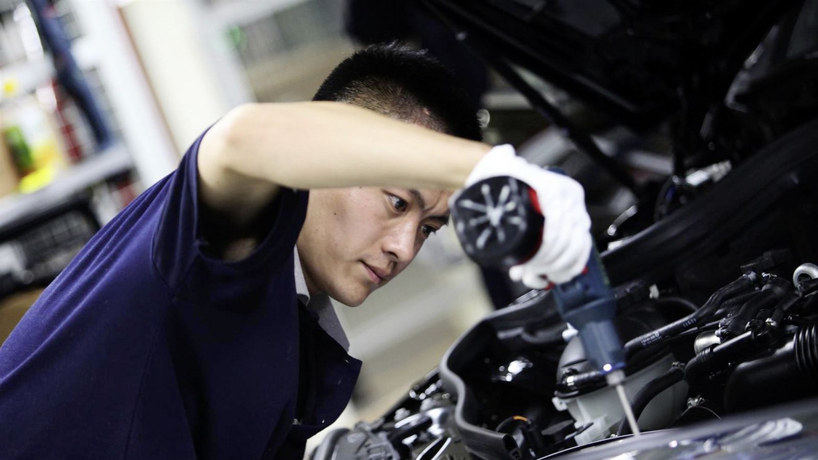 China (hier die Produktion in Peking) ist  mit einem Anteil von mehr als einem Drittel am Gesamtabsatz schon länger der wichtigste Markt für Mercedes.Foto: Daimler AG