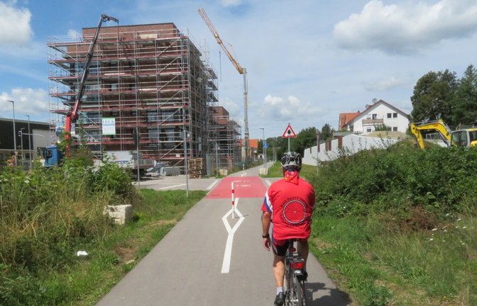 Schlussstück auf dem neuen Vaihinger Radweg.
