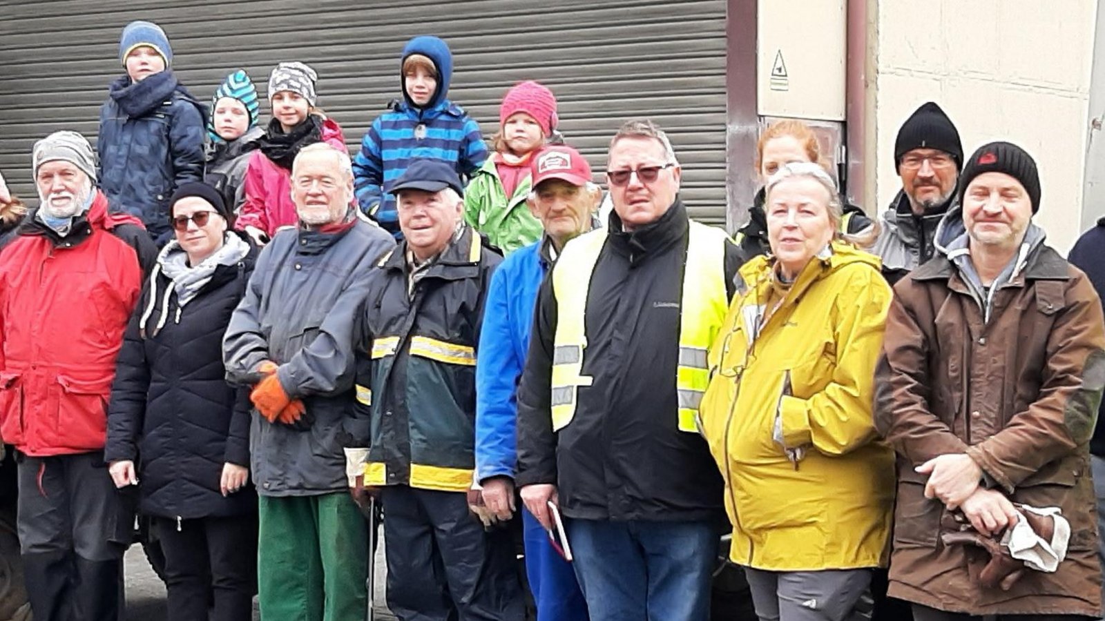 Das Helferteam des Metterputzes. Foto: p Das Helferteam des Metterputzes. Foto: p
