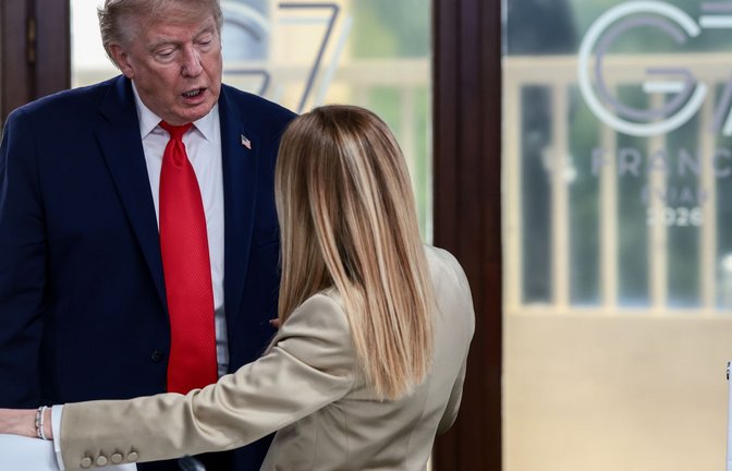 Donald Trump legte im Streit mit der italienischen Regierungschefin nach, Meloni konterte. (Archivfoto)<span class='image-autor'>Foto: Evelyn Hockstein/Pool Reuters/AP/dpa</span>