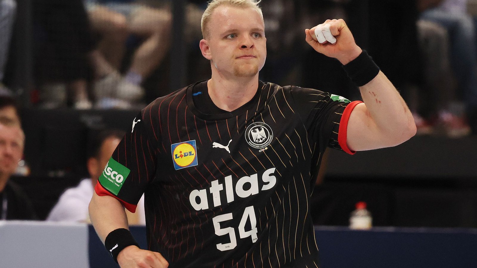 Kreis: Justus Fischer, 22 Jahre, 34 Länderspiele, 42 Tore, TSV Hannover-Burgdorf.Foto: Pressefoto Baumann Kreis: Justus Fischer, 22 Jahre, 34 Länderspiele, 42 Tore, TSV Hannover-Burgdorf.Foto: Pressefoto Baumann