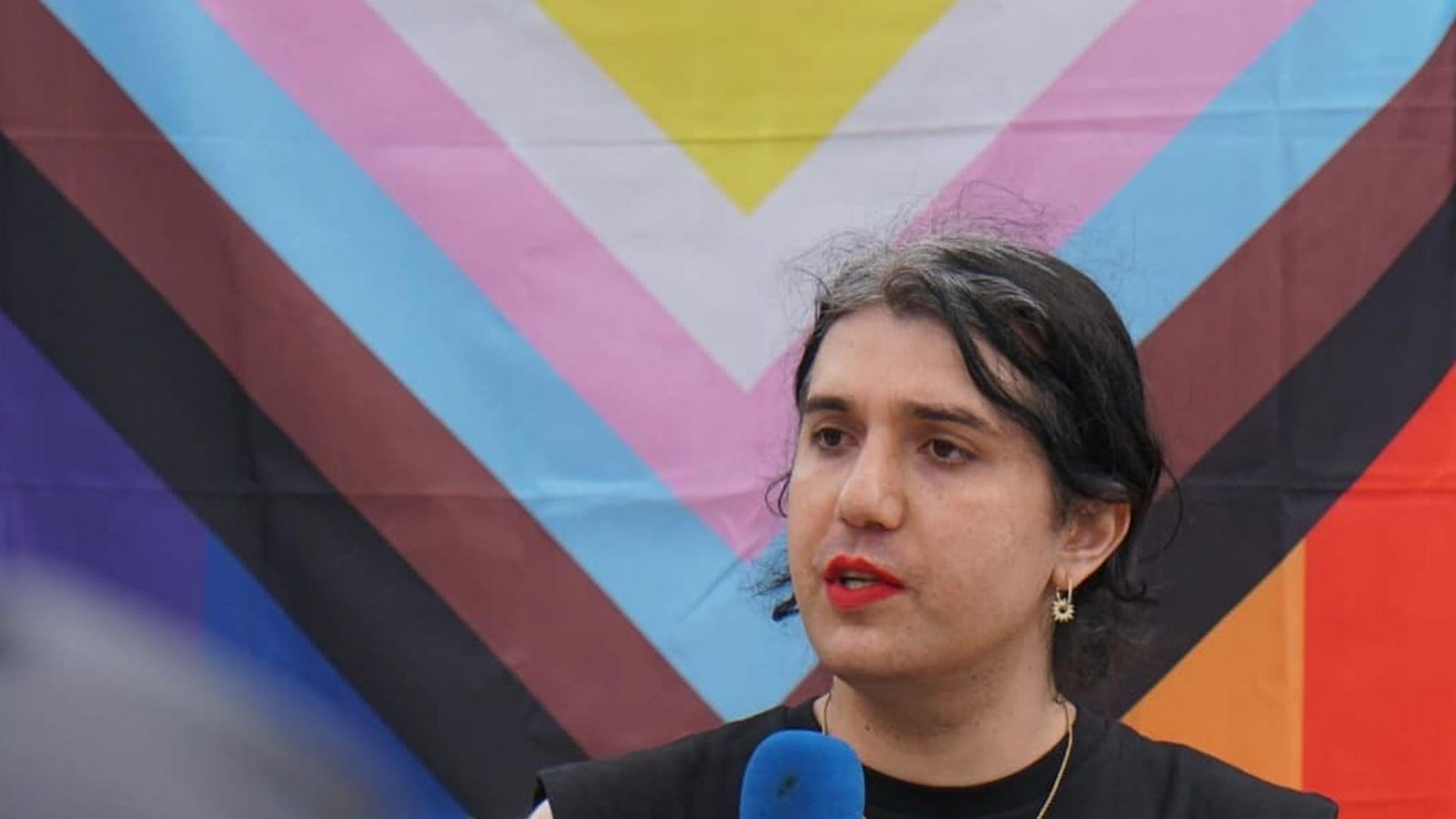 Eve Mohamad ist in der Flüchtlingshilfe aktiv und tritt in der Öffentlichkeit auf, um über ihre Erfahrung zu sprechen.Foto: privat Eve Mohamad ist in der Flüchtlingshilfe aktiv und tritt in der Öffentlichkeit auf, um über ihre Erfahrung zu sprechen.Foto: privat