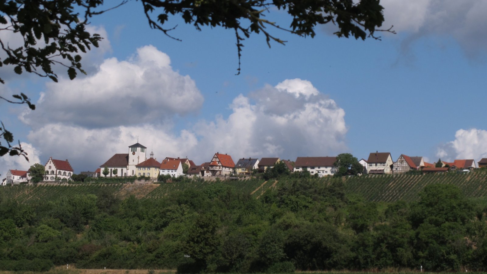Postkarten-Idylle Hohenhaslach, fotografiert von Lothar Makkens.