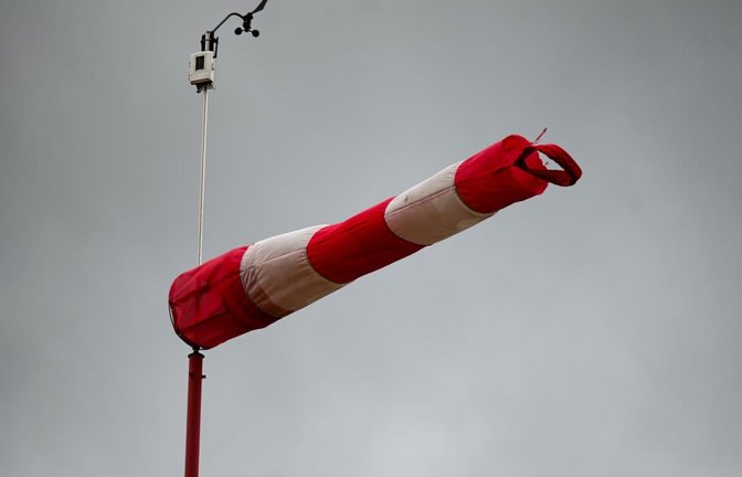 Der Deutsche Wetterdienst warnt vor Sturm in Deutschland. (Symbolfoto)<span class='image-autor'>Marius Bulling/dpa</span>