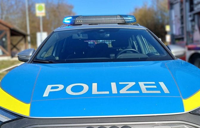 symbolbild polizei blaulicht foto: Rücker