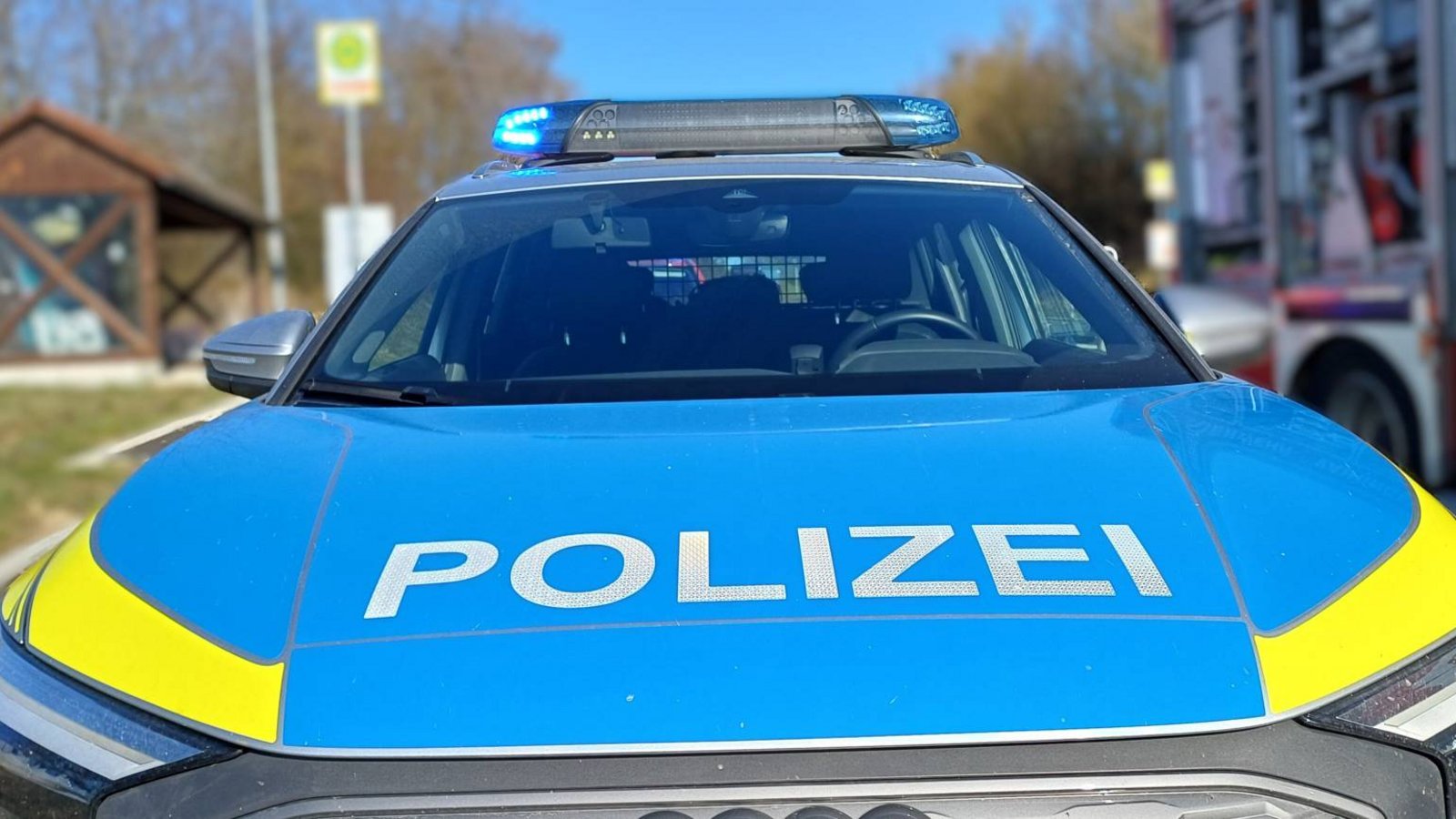 symbolbild polizei blaulicht foto: Rücker
