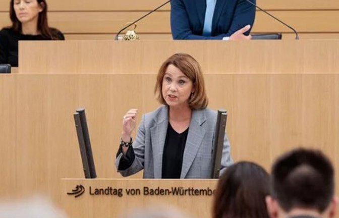Petra Olschowski, Ministerin für Wissenschaft, Forschung und Kunst des Landes Baden-Württemberg, im Landtag<span class='image-autor'>Foto: Jan Potente</span>
