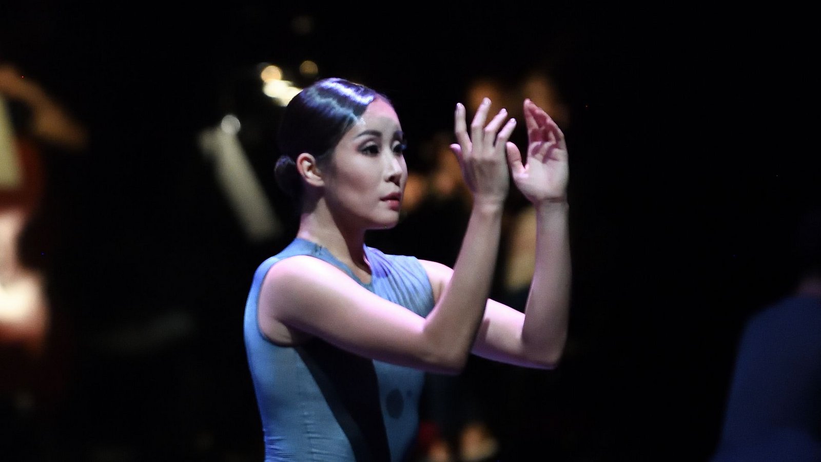 Im Sommer 2020 tanzte Hyo-Jung Kang in Fabio Adorisios Ballett „Empty Hands“.Foto: Stuttgarter Ballett/SB