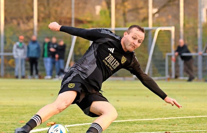 Auch Pleidelsheims Torjäger Patrick Sirch kam gegen den TSV Grünbühl nicht zum Zug und blieb ohne Erfolgserlebnis.<span class='image-autor'>Pressefoto Baumann/Archiv</span>