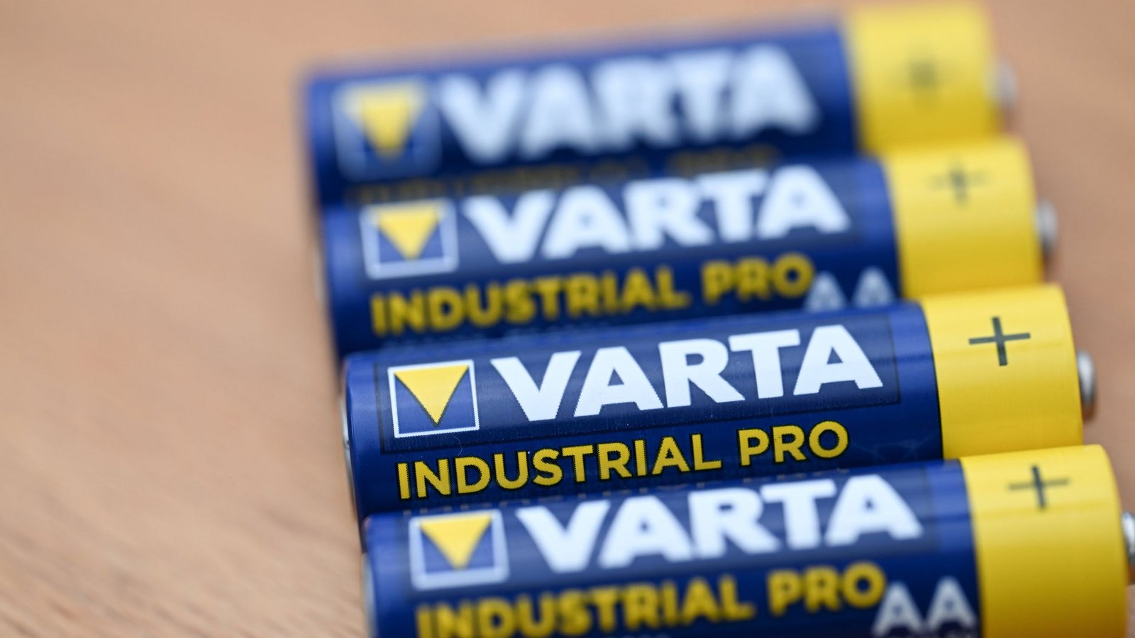 Das Unternehmen hat 4.000 Mitarbeitende. (Symbolbild)Foto: dpa/Bernd Weißbrod