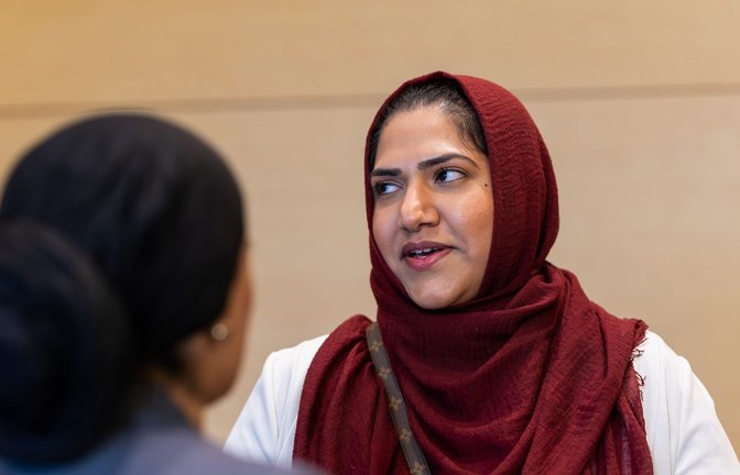 Eine Frau, die mit ihrem pakistanischen Namen keinen Besichtigungstermin für eine Mietwohnung erhielt, klagte unter Berufung auf das Allgemeine Gleichbehandlungsgesetz erfolgreich auf Schadenersatz. (Archivfoto)<span class='image-autor'>Foto: Philipp von Ditfurth/dpa</span>