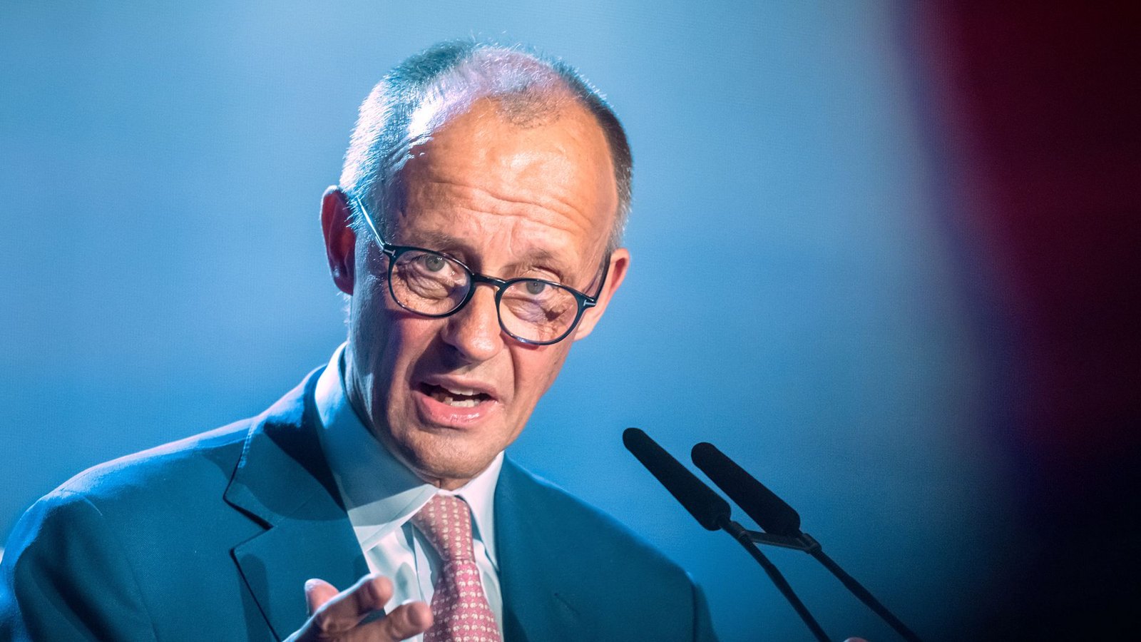 Schafft er das? Friedrich Merz dringt auf Bürokratieabbau.Foto: Michael Kappeler/dpa Schafft er das? Friedrich Merz dringt auf Bürokratieabbau.Foto: Michael Kappeler/dpa