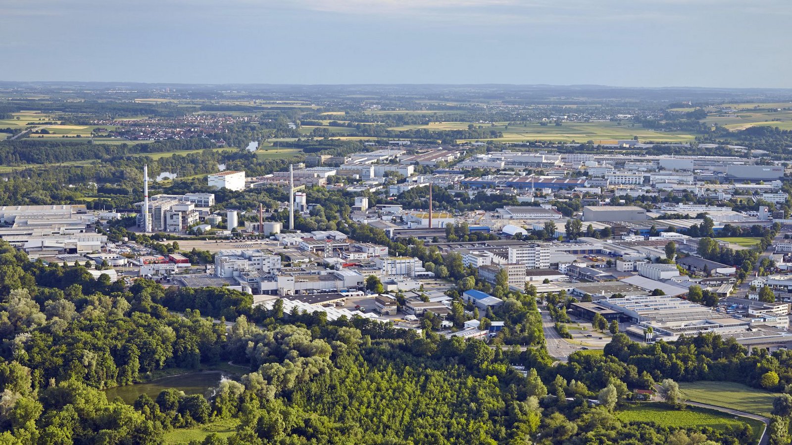 Im Ulmer Industriegebiet Donautal sind  rund 200 Unternehmen mit insgesamt mehr als 22 000 Beschäftigten ansässig.Foto: SWP/Magdi Aboul-Kheir