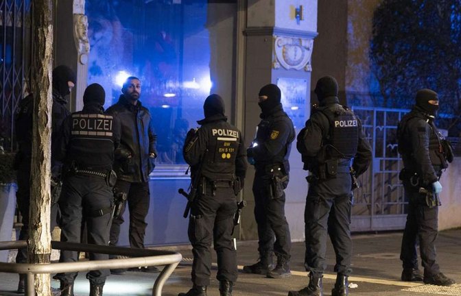 Einsatz in Zuffenhausen: Die Polizei bei einer Razzia im Januar 2024<span class='image-autor'>Foto: Lichtgut</span>