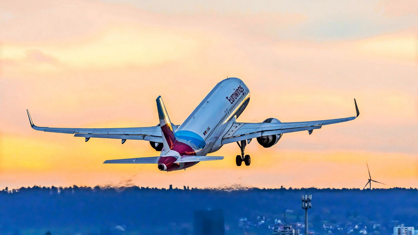 Dem Start von Eurowings-Maschinen in Stuttgart steht nichts im Weg.Foto: IMAGO/Arnulf Hettrich Dem Start von Eurowings-Maschinen in Stuttgart steht nichts im Weg.Foto: IMAGO/Arnulf Hettrich