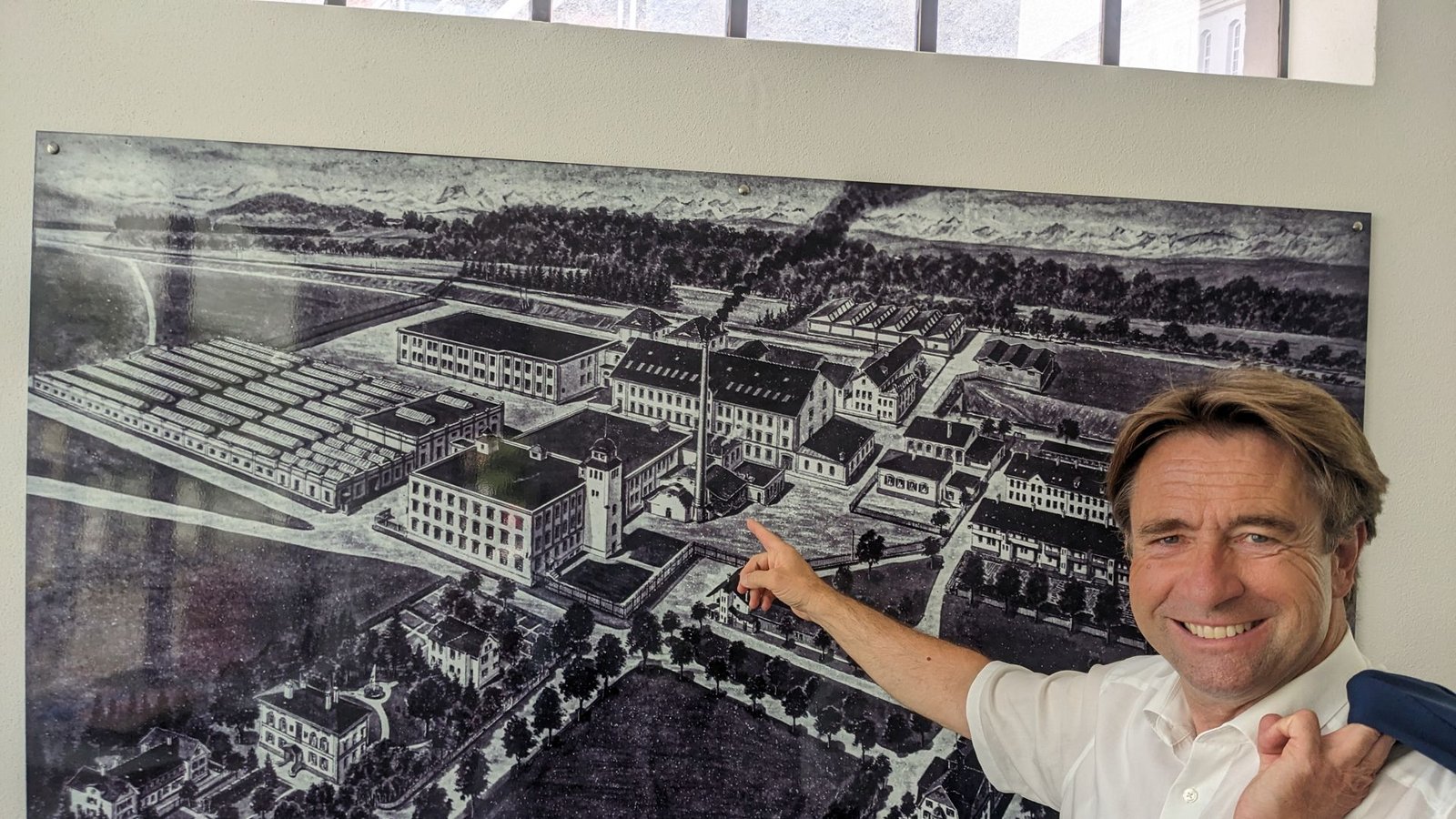So sah die historische Spinnerei-Vorstadt einst aus. Der Oberbürgermeister Michael Lang freut sich, dass  jetzt viel davon saniert wird.Foto: &nbsp;