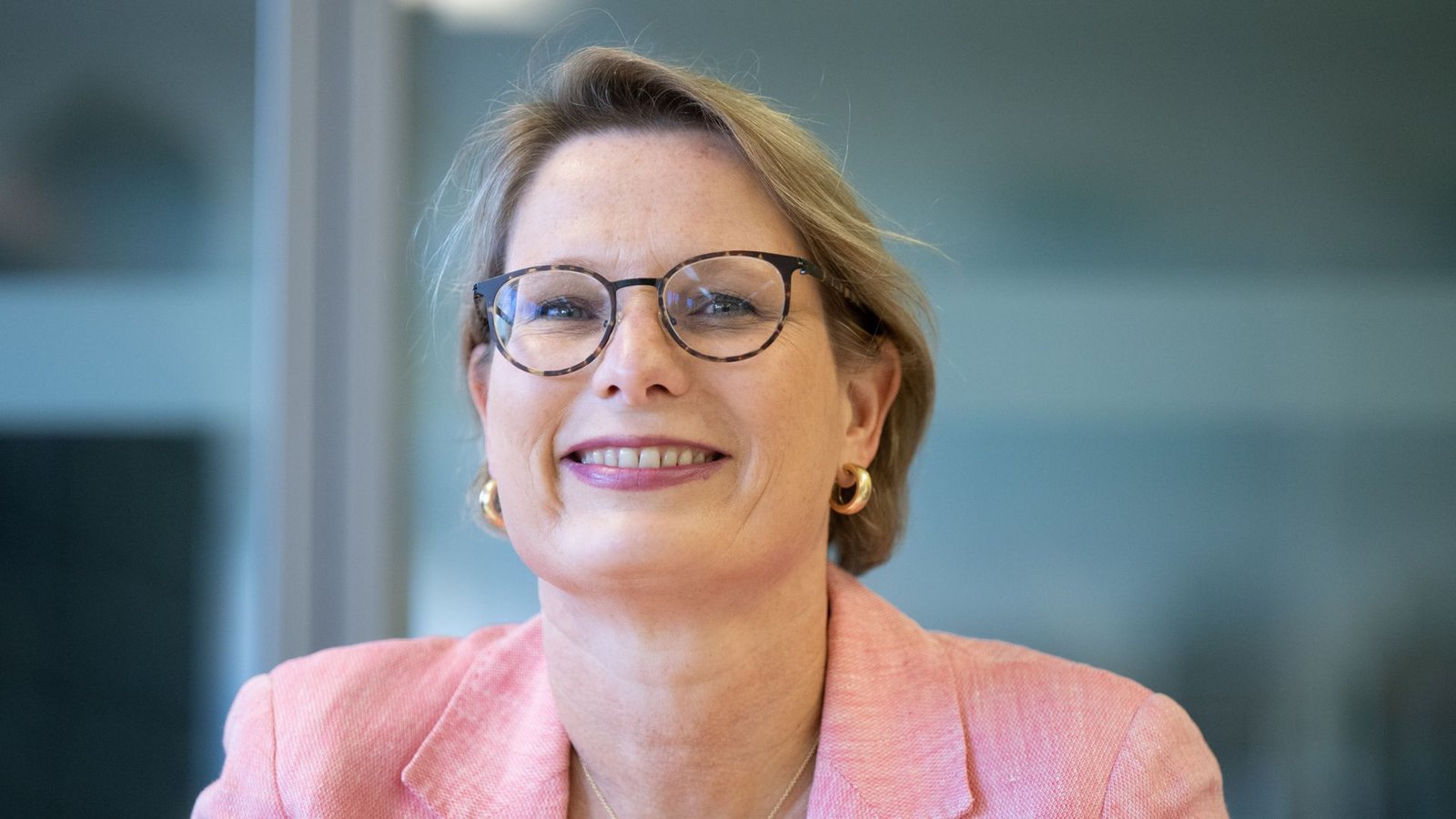 Bundesjustizministerin Stefanie Hubig (SPD) will eine neue Rechtsform für Unternehmen ermöglichen.Foto: Boris Roessler/dpa Bundesjustizministerin Stefanie Hubig (SPD) will eine neue Rechtsform für Unternehmen ermöglichen.Foto: Boris Roessler/dpa