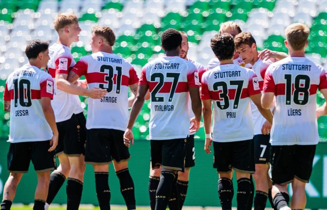Der VfB Stuttgart II hat beim Auswärtsspiel beim TSV Havelse Grund zum Jubeln.<span class='image-autor'>IMAGO/Eibner</span>