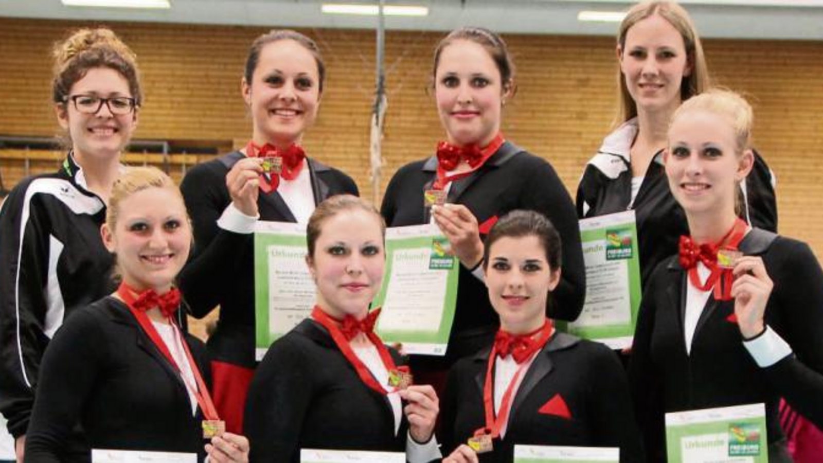 Die Gruppe Accessorize von Gym and Dance Mühlacker will ihren Heimvorteil in der Enztalsporthalle nutzen. Foto: privat Die Gruppe Accessorize von Gym and Dance Mühlacker will ihren Heimvorteil in der Enztalsporthalle nutzen. Foto: privat