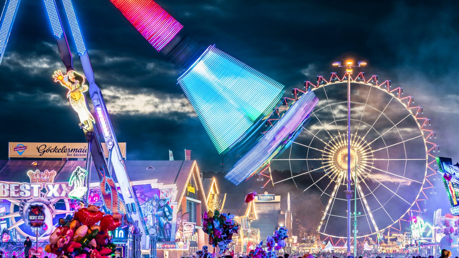 Das Cannstatter Volksfest war gut besuchtFoto: dpa/Christoph Schmidt (2)/Ferdinando Iannone/Julian Rettig Das Cannstatter Volksfest war gut besuchtFoto: dpa/Christoph Schmidt (2)/Ferdinando Iannone/Julian Rettig
