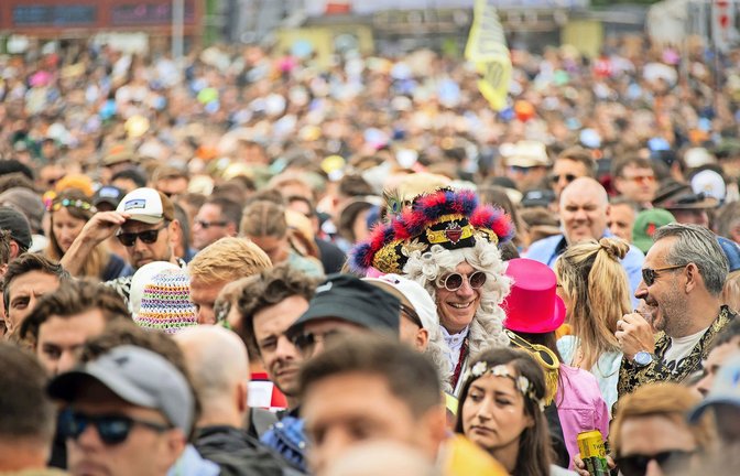 Im Freien ohne Maske feiern – wie riskant ist es wirklich?<span class='image-autor'>Foto: dpa/Joel C Ryan</span>