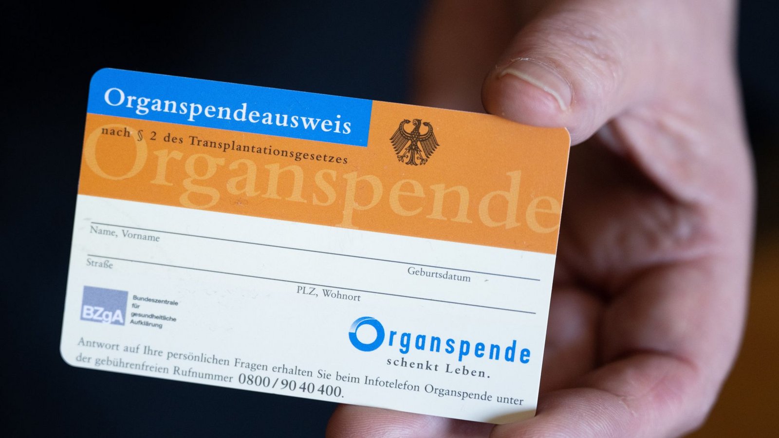 Die Zahl der Organspenden in Deutschland ist im vergangenen Jahr um 11 Prozent gestiegen.Foto: dpa/Hendrik Schmidt Die Zahl der Organspenden in Deutschland ist im vergangenen Jahr um 11 Prozent gestiegen.Foto: dpa/Hendrik Schmidt