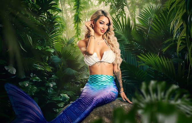 Ariel nimmt am „Dschungelcamp“ 2026 teil.<span class='image-autor'>Foto: RTL/Hintergrund KI-generiert</span>