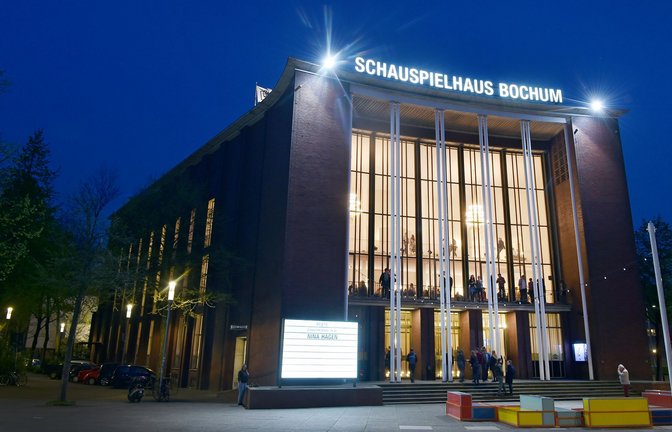 Eine Premiere am Schauspielhaus Bochum hat für Tumulte unter den Zuschauern gesorgt. (Archivbild)<span class='image-autor'>Foto: Caroline Seidel/dpa</span>