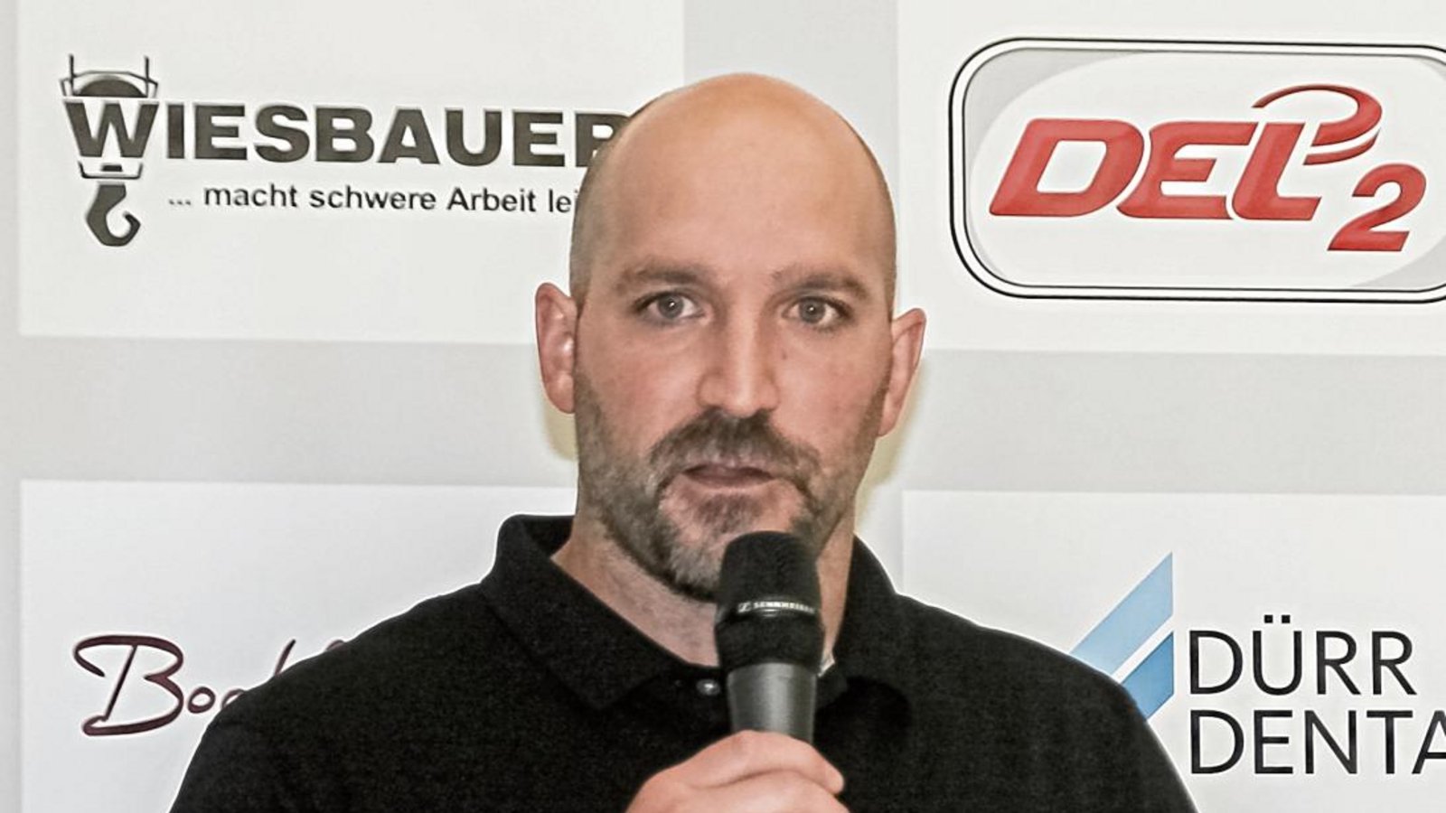 Muss in große Fußstapfen treten, die Kevin Gaudet hinterlassen hat: Hugo Boisvert, der neue Trainer der Bietigheim Steelers Foto: Simecek Muss in große Fußstapfen treten, die Kevin Gaudet hinterlassen hat: Hugo Boisvert, der neue Trainer der Bietigheim Steelers Foto: Simecek