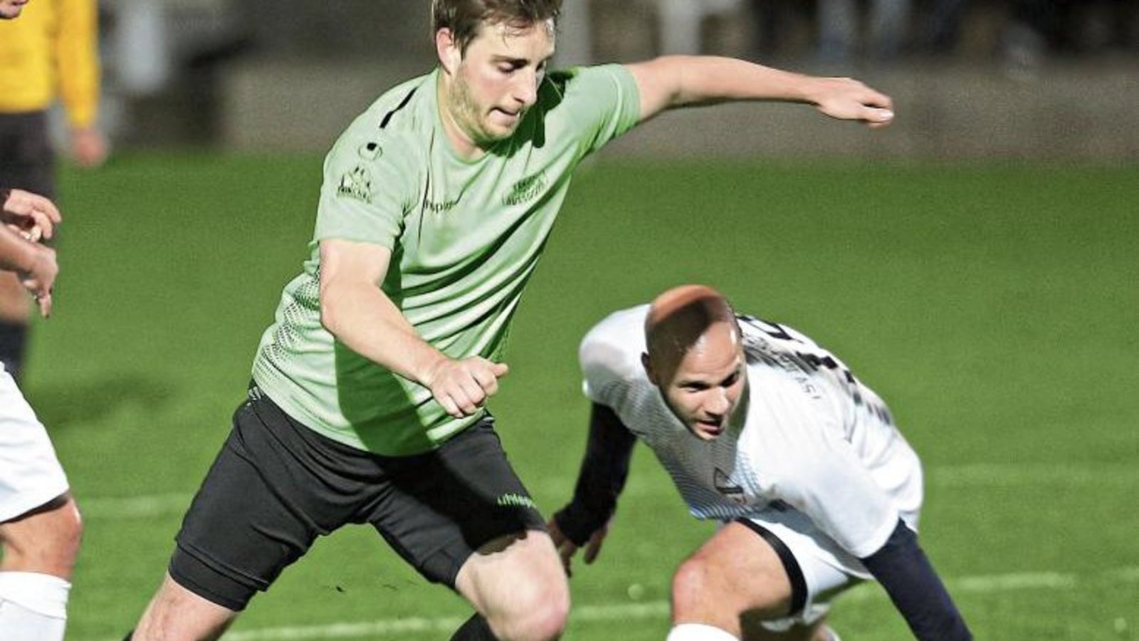 Der TSV Nussdorf mit Johannes Wizemann (links) hätte gegenüber Häfnerhaslachs Marcel Scholz und den weiteren Verfolgern aufgetrumpft und die Relegation gespielt. Foto: Küppers Der TSV Nussdorf mit Johannes Wizemann (links) hätte gegenüber Häfnerhaslachs Marcel Scholz und den weiteren Verfolgern aufgetrumpft und die Relegation gespielt. Foto: Küppers