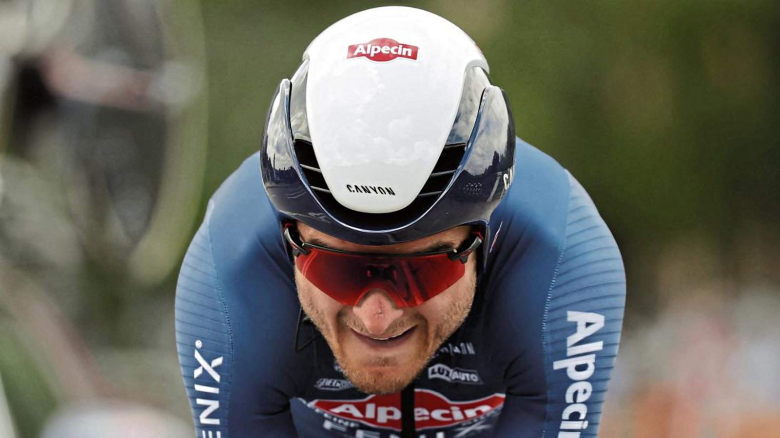 Ungewohnte Aufgabe für Alexander Krieger: Zeitfahren. Der 29 Jahre alte Straßenradprofi aus Vaihingen fährt gerade seinen ersten World-Tour-Wettbewerb, den Giro d’Italia. Foto: Roth Ungewohnte Aufgabe für Alexander Krieger: Zeitfahren. Der 29 Jahre alte Straßenradprofi aus Vaihingen fährt gerade seinen ersten World-Tour-Wettbewerb, den Giro d’Italia. Foto: Roth