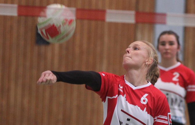 Natalie Lochmahr wollte eigentlich kürzer treten, füllt aber die personellen Lücken im Vaihinger Team auf. <span class='image-autor'>Foto: Nachreiner</span>