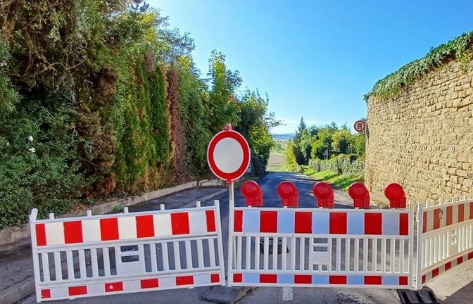 Die Kreisstraße 1651 zwischen Nussdorf und Eberdingen soll ab 15. Oktober wieder für den Verkehr offen sein. Fotos: Rücker