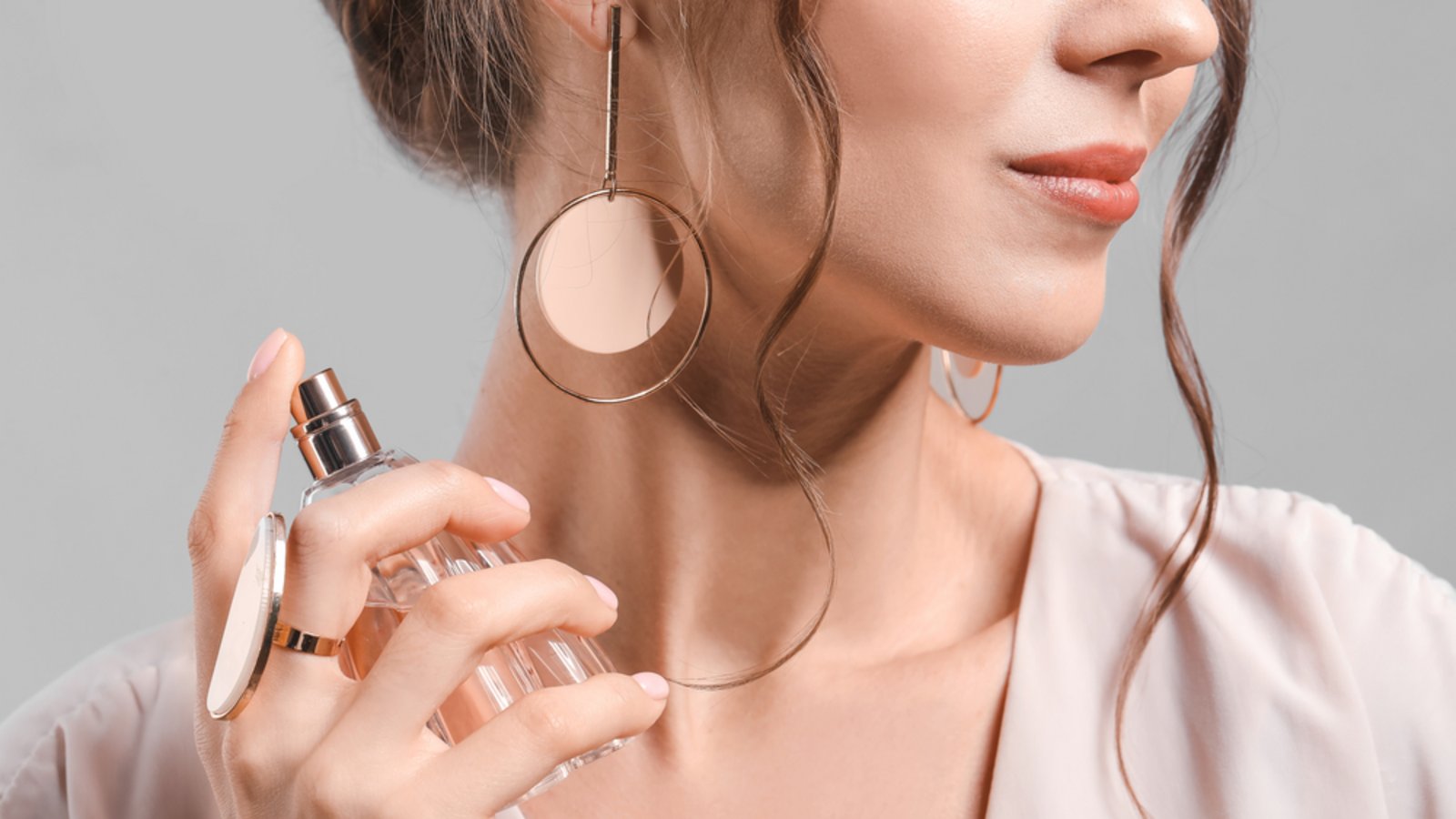 Duftzwillinge gibt es bei Rossmann für unter 10 Euro.Foto: Pixel-Shot / shutterstock.com