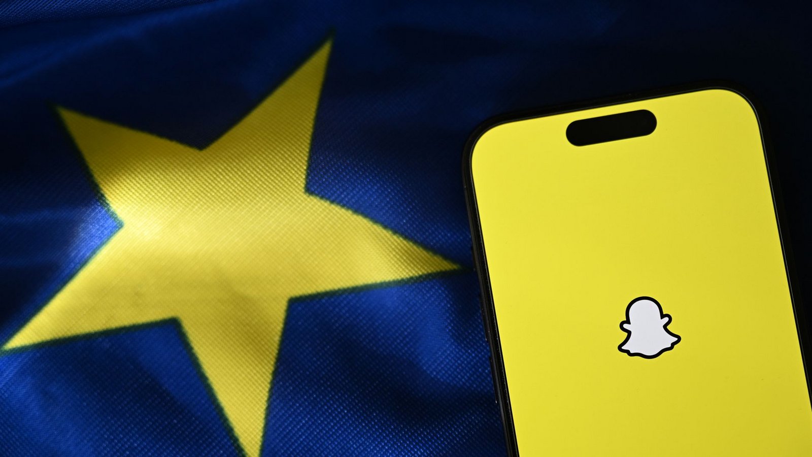 Die EU-Kommission nimmt Snapchat in den Blick. (Symbolbild)Foto: Markus Lenhardt/dpa