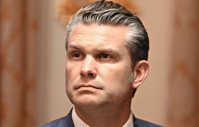 Der Druck auf US-Verteidigungsminister Pete Hegseth steigt (Archivfoto).<span class='image-autor'>Foto: Alex Brandon/AP/dpa/Alex Brandon</span>
