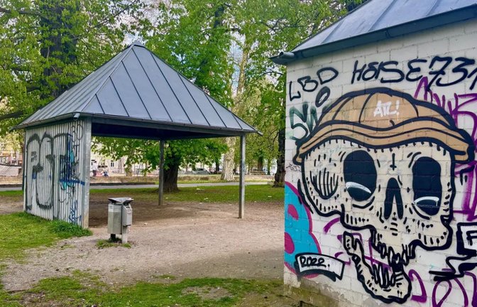 Die Möbel im Karlsplatz-Pavillon wurden von der Spurensicherung abgebaut und mitgenommen.<span class='image-autor'>Foto: Magdi Aboul-Kheir</span>