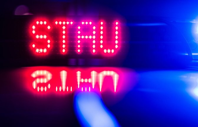 Nach derzeitigen Informationen wurden offenbar fünf Personen leicht verletzt. (Symbolbild)<span class='image-autor'>Foto: Robert Michael/dpa</span>