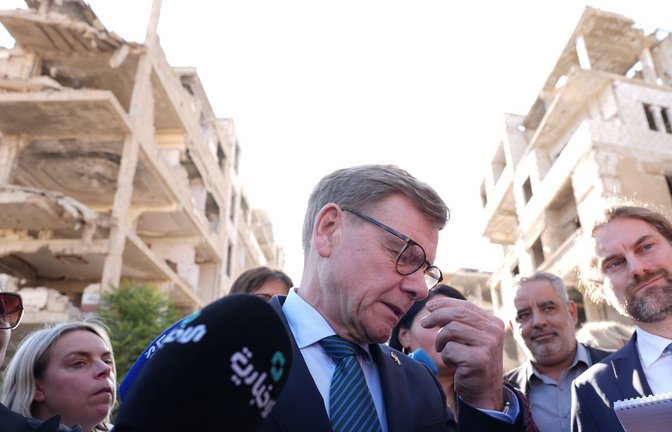 Außenminister Johann Wadephul (Mitte) in Syrien.<span class='image-autor'>Foto: Marcus Brandt/dpa</span>