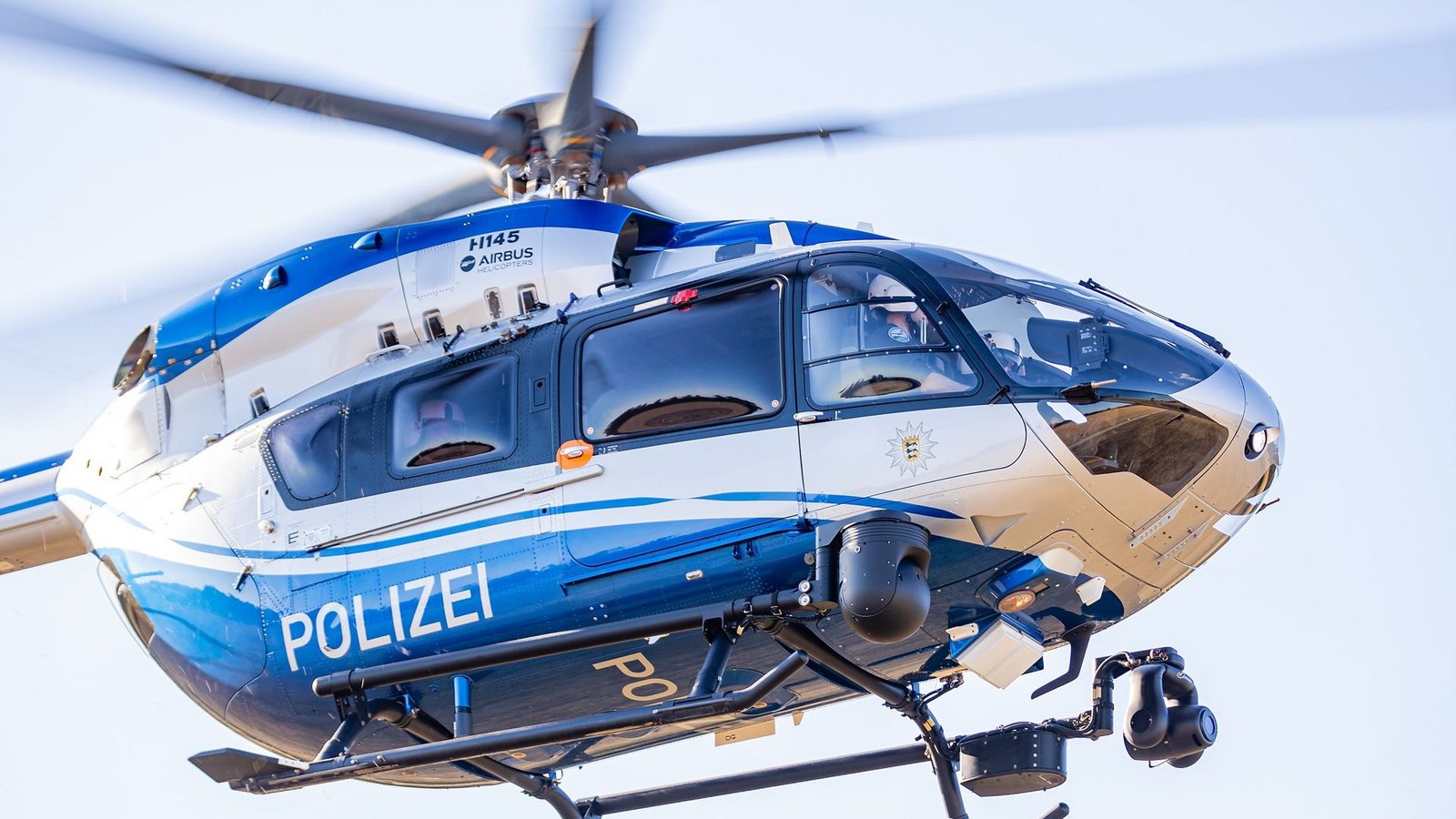 Ein Hubschrauber der Polizei Baden-Württemberg.Foto: KS-Images.de / Karsten Schmalz Ein Hubschrauber der Polizei Baden-Württemberg.Foto: KS-Images.de / Karsten Schmalz