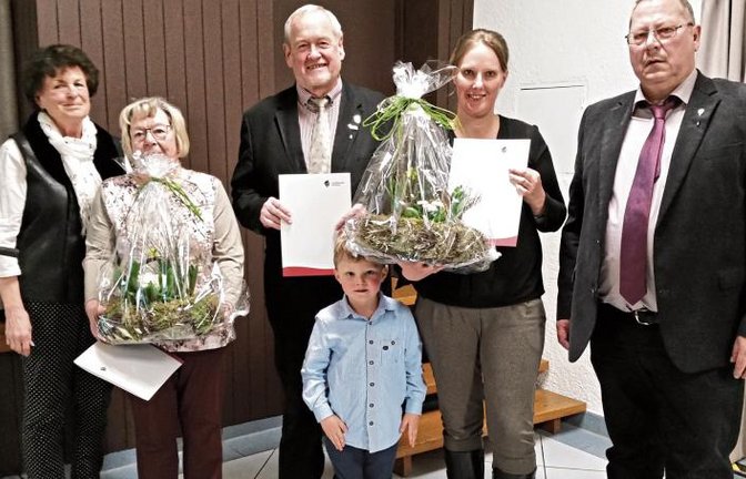 Ehrungen bei der Sachsenheimer Ortsgruppe des Schwäbischen Albvereins.  Foto: p