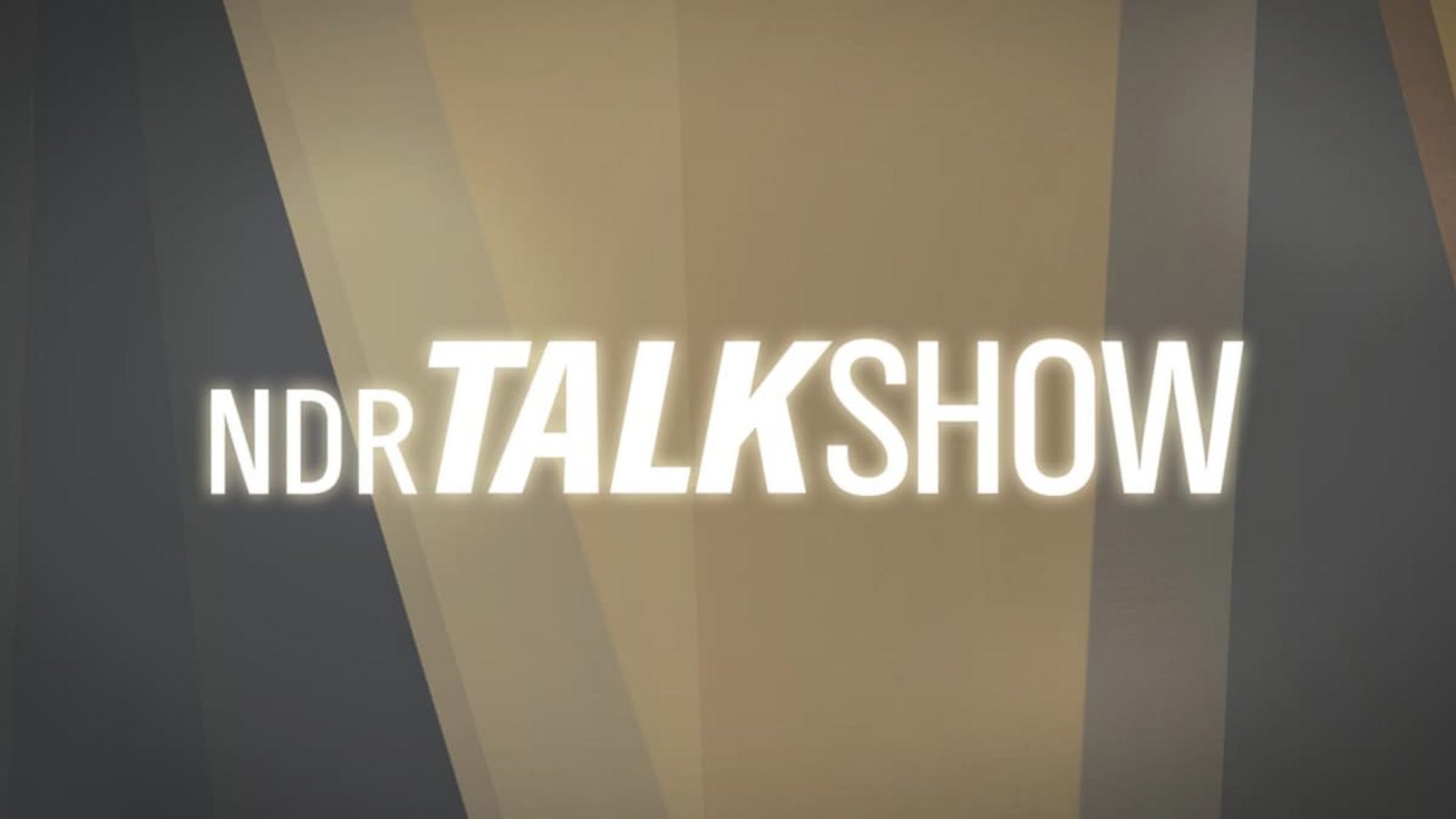 Wer sind die Gäste bei der heutigen Ausgabe der NDR Talk Show und den Moderatoren Barbara Schöneberger und Bettina Tietjen?NDR Wer sind die Gäste bei der heutigen Ausgabe der NDR Talk Show und den Moderatoren Barbara Schöneberger und Bettina Tietjen?NDR