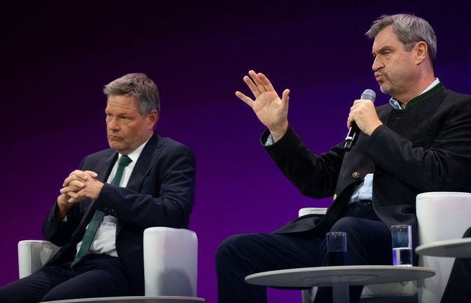 Zwei, die sich nicht schätzen: Ex-Grünen-Chef Robert Habeck und der bayerische Ministerpräsident Markus Söder.<span class='image-autor'>Foto: Sven Hoppe/dpa</span>