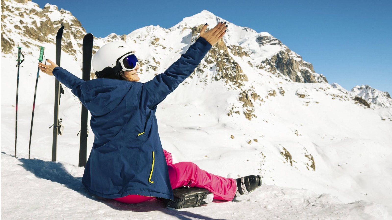 Vorsicht ist die beste Lebensversicherung: Die Bergwelt genießen ist die eine Sache, auf mögliche Gefahren beim Skifahren zu achten, die andere.Foto: Imago/Imagebroker